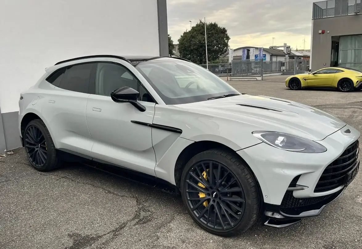 Aston Martin DBX 707 2026, front view — Milan Luxury Cars, Milan. The Aston Martin DBX 707 pairs a 707 hp output with a five-seat cabin, which is an…