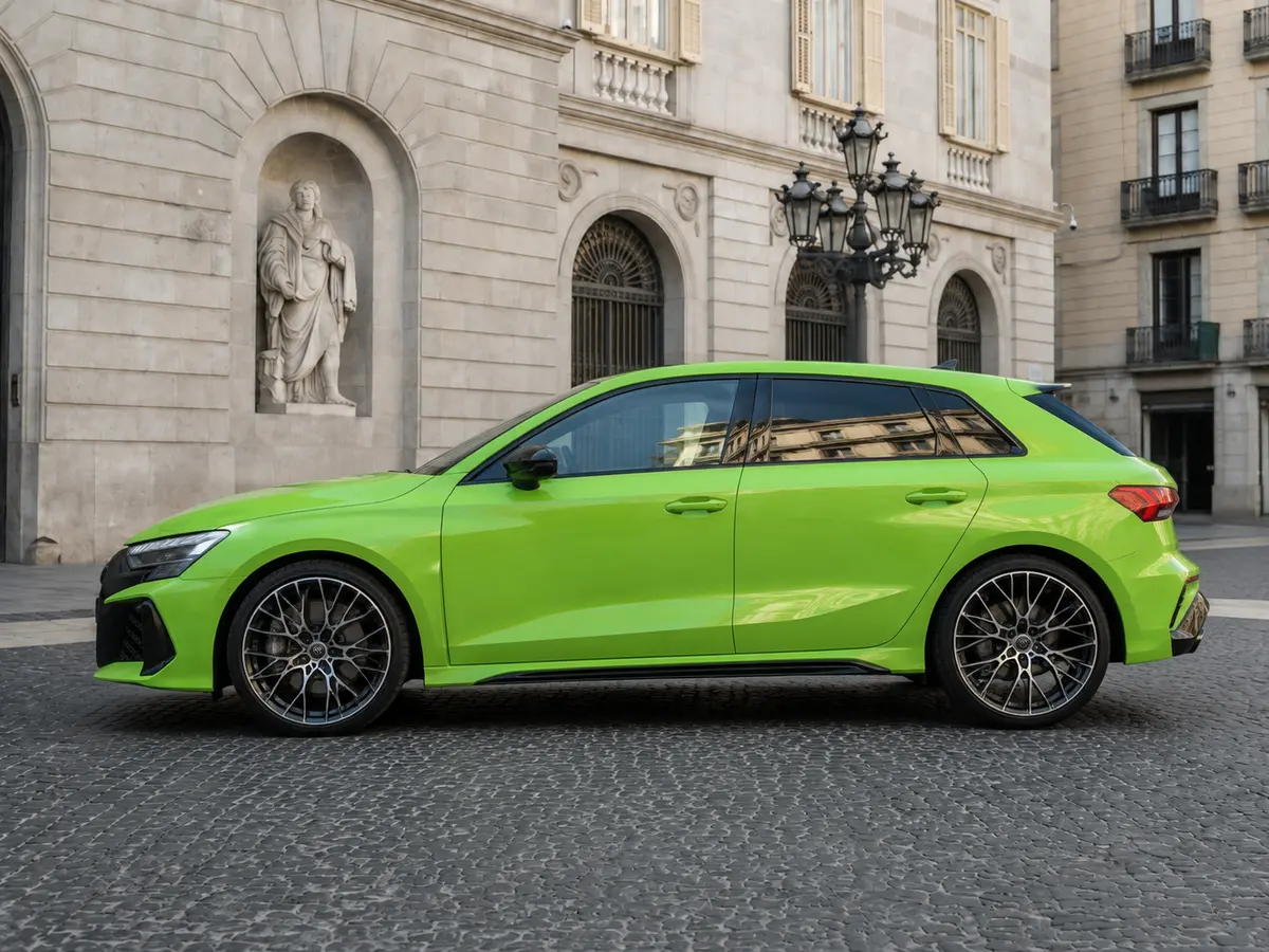 Audi RS3 Restyling 2025, exterior — Milan Luxury Cars, Milan. The 2025 Audi RS3 Restyling brings 400 hp to a compact, all-wheel-drive body that feels…
