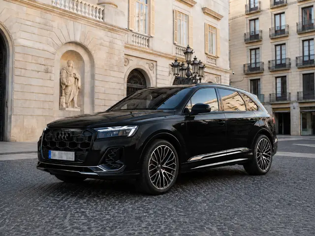 Audi SQ7 2025 — Milan Luxury Cars, Milan