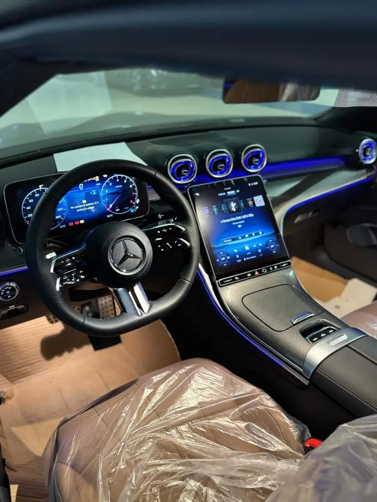 Mercedes Benz CLE 300 Cabriolet AMG Premium 2025, front view — Milan Luxury Cars, Milan. The 2025 Mercedes Benz CLE 300 Cabriolet AMG Premium sits in a rare middle ground:…