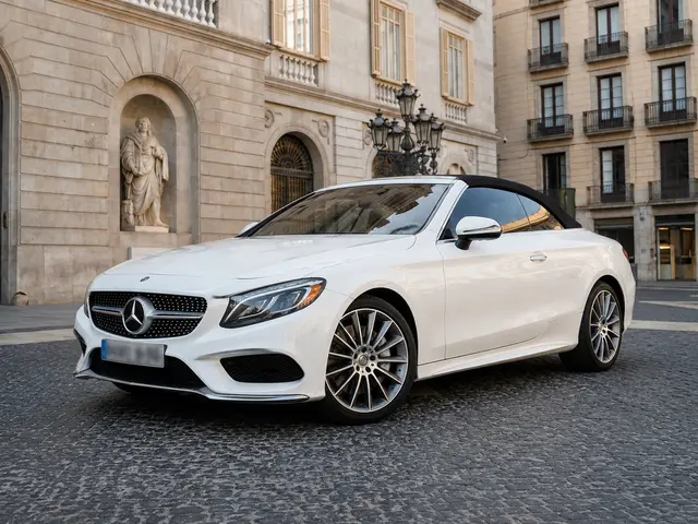 Mercedes Benz S560 Cabrio 2021 — Milan Luxury Cars, Milan