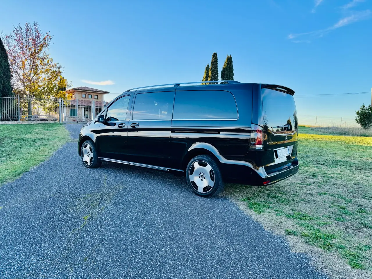 Mercedes Benz V300 4x4 XL Exclusive 7 seats 2025, exterior — Milan Luxury Cars, Milan. The Mercedes Benz V300 4x4 XL Exclusive is built for groups and families who need space…