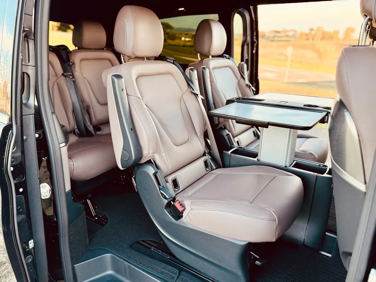 Mercedes Benz V300 4x4 XL Exclusive 7 seats 2025, rear view — Milan Luxury Cars, Milan. The Mercedes Benz V300 4x4 XL Exclusive is built for groups and families who need space…