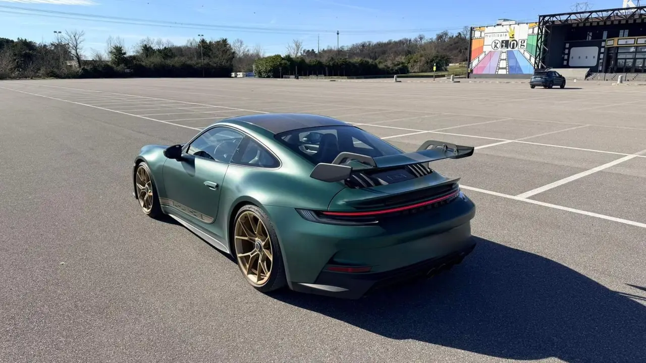 Porsche 911 GT3 2026, front view — Milan Luxury Cars, Milan. The 2026 Porsche 911 GT3 is built for drivers who want direct feedback rather than…