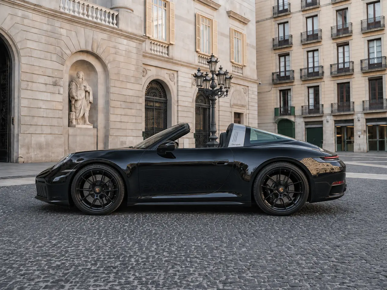 Porsche 911 Targa 2025, exterior — Milan Luxury Cars, Milan. The 911 Targa pairs 541 hp with the distinctive half-roof silhouette that sets it apart…