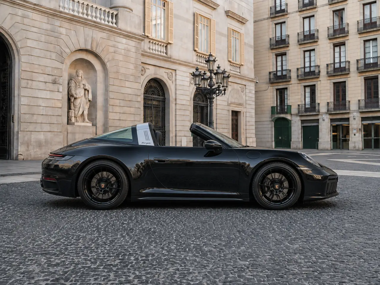 Porsche 911 Targa 2025, front view — Milan Luxury Cars, Milan. The 911 Targa pairs 541 hp with the distinctive half-roof silhouette that sets it apart…