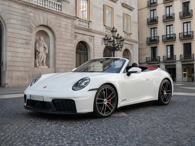 Porsche 992.2 Carrera 4 GTS Cabrio 2025 — Milan Luxury Cars, Milan