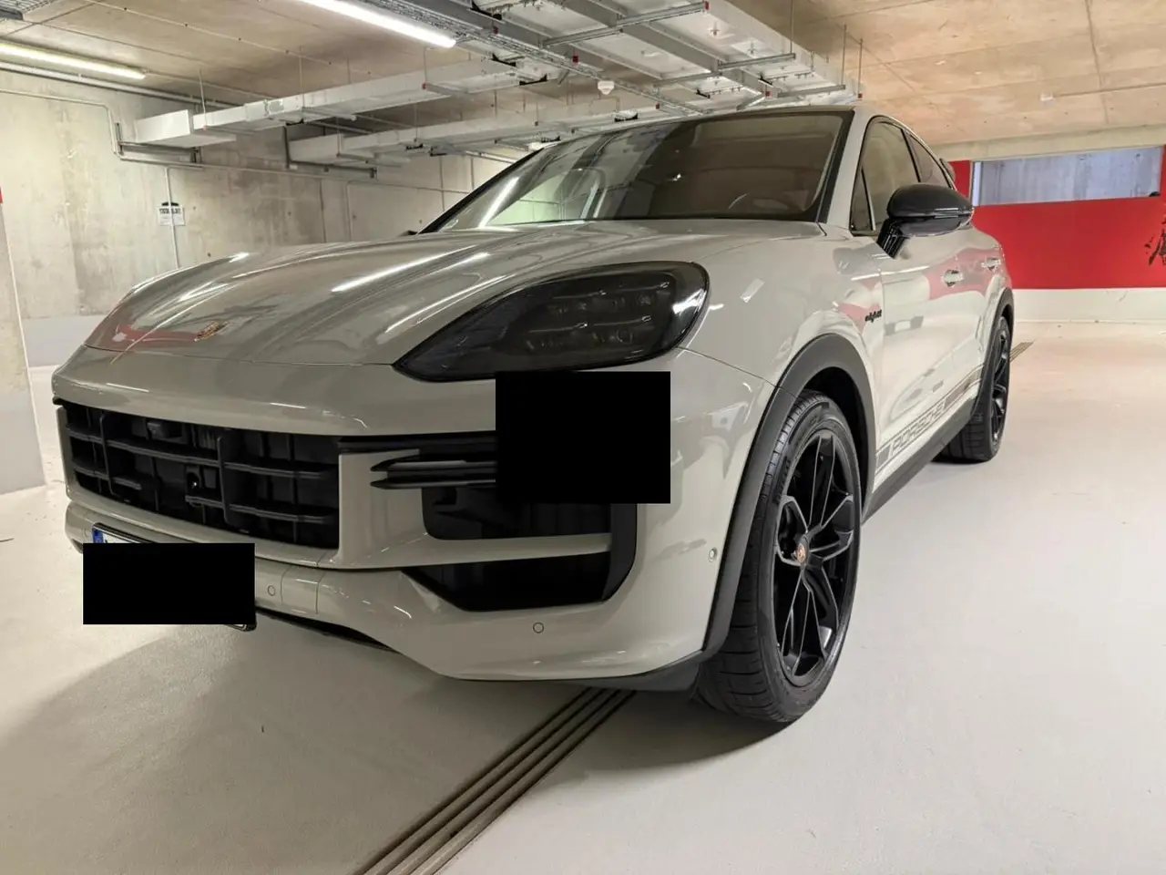 Porsche Cayenne Turbo E-Hybrid Coupé GT 2026, exterior — Milan Luxury Cars, Milan. The 2026 Porsche Cayenne Turbo E-Hybrid Coupé GT pairs a 739 hp hybrid powertrain with…