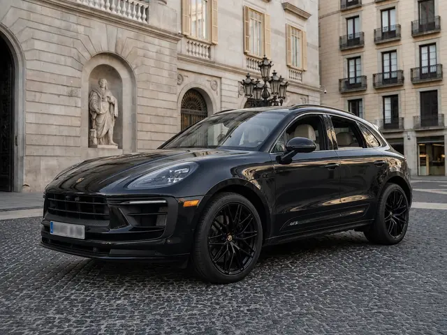 Porsche Macan GTS 2024 — Milan Luxury Cars, Milan