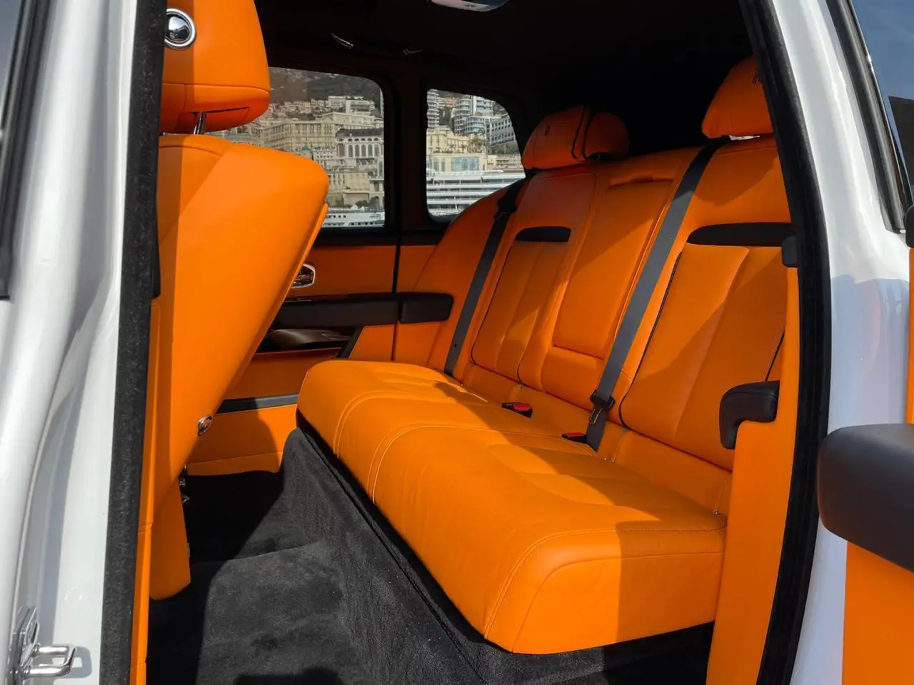 Rolls-Royce Cullinan 2022, exterior — Milan Luxury Cars, Milan. The Rolls-Royce Cullinan occupies a category of its own among luxury SUVs: a 563 hp…