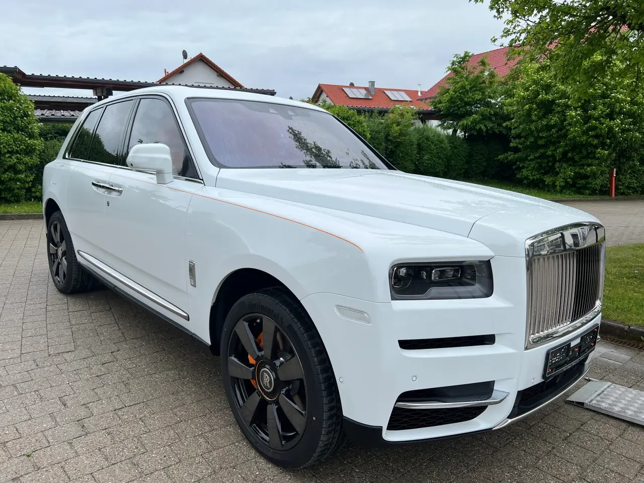 Rolls-Royce Cullinan 2022, interior — Milan Luxury Cars, Milan. The Rolls-Royce Cullinan occupies a category of its own among luxury SUVs: a 563 hp…