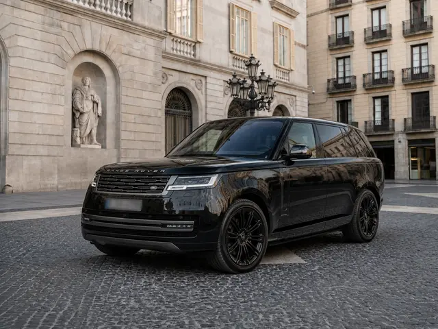Rover Range Rover Autobiography D350 7s 2025 — Milan Luxury Cars, Milan