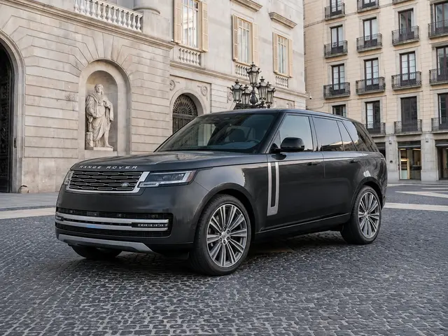 Rover Range Rover Autobiography P530 2026 — Milan Luxury Cars, Milan