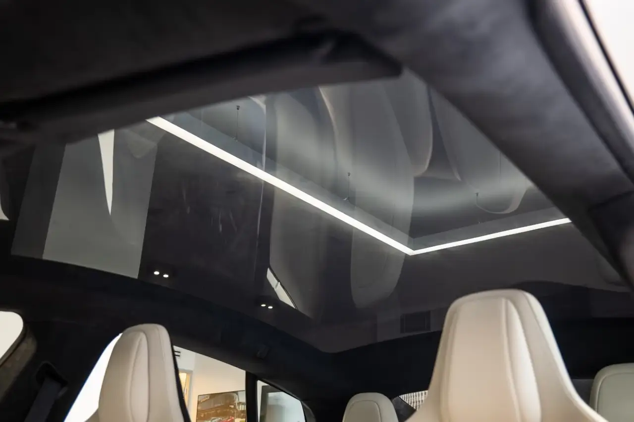Tesla Model S Plaid 2025, exterior — Milan Luxury Cars, Milan. The 2025 Tesla Model S Plaid brings 1020 hp and a five-seat cabin to a segment usually…